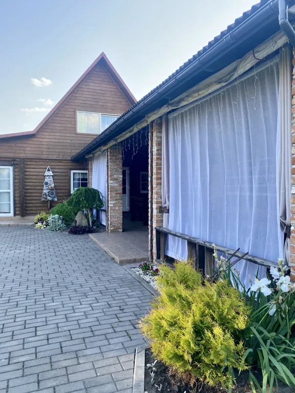 Коттедж Дом для большой компании возле Мирского замка — аренда посуточно в Мир