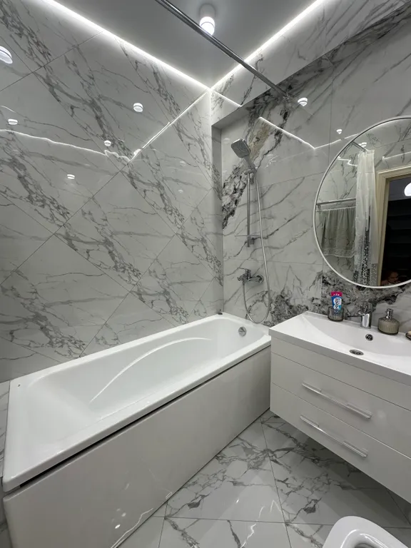 Трёхкомнатная квартира с дизайнерским ремонтом