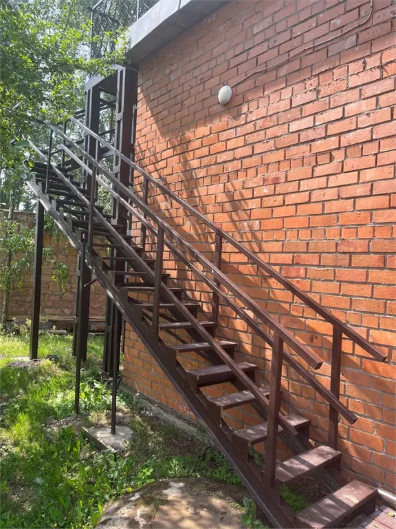 Двухкомнатный четырёхместный номер с сауной (мансарда)