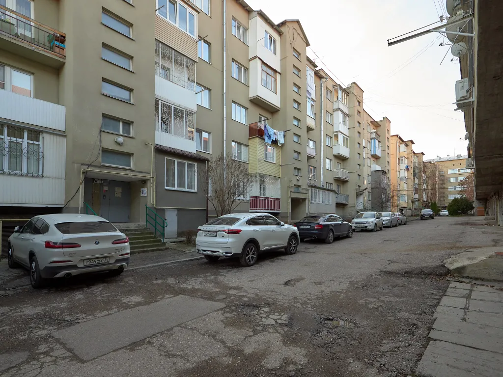 Элитная квартира в центре города с террасой