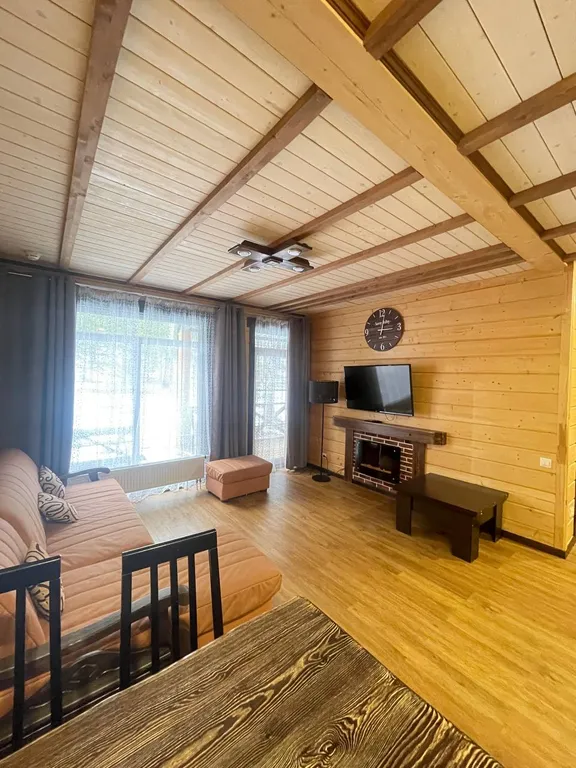 Апартамент с видом на лес в Sunny Valley