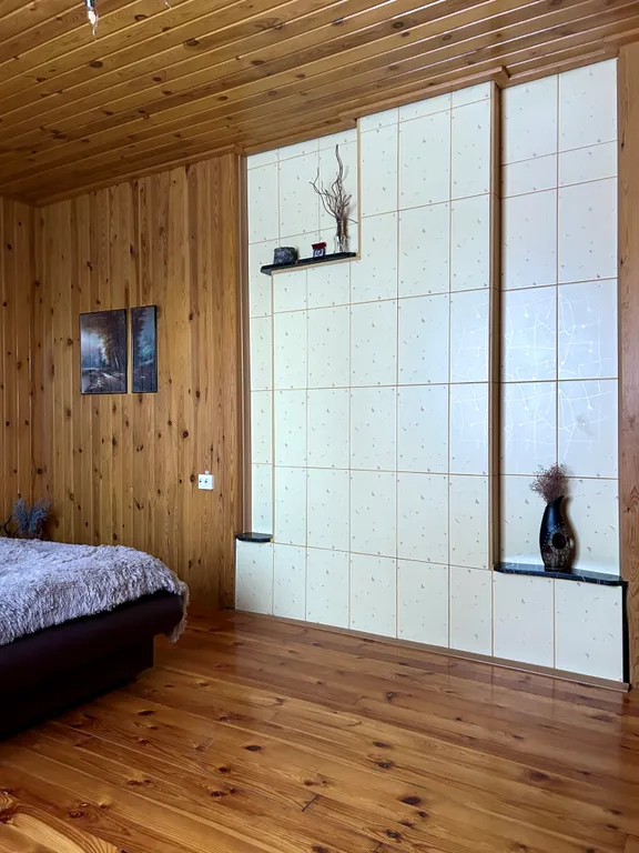 Большой коттедж с камином Гнездо