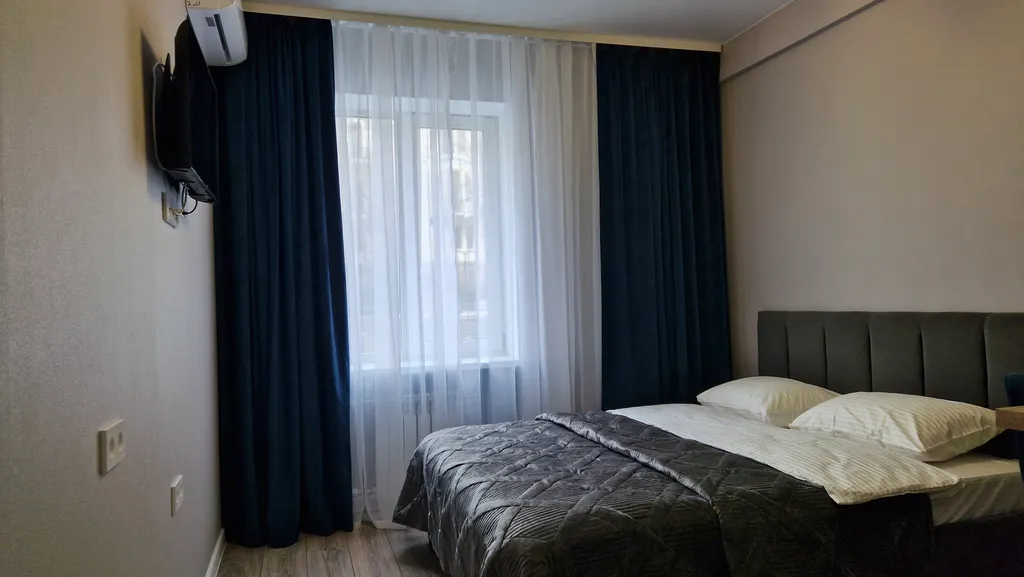 Новая студия в центре возле Морского вокзала и Корабельной набережной