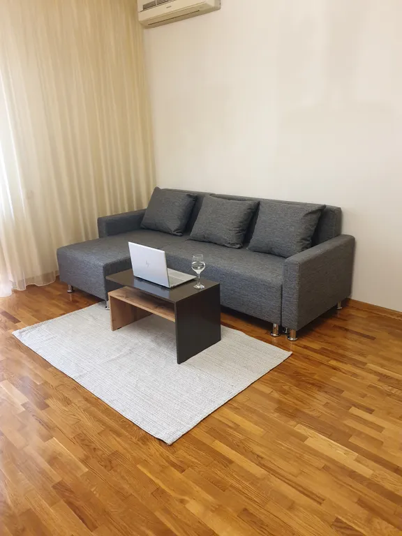 Просторная квартира в деловом центре с видом на Волгу