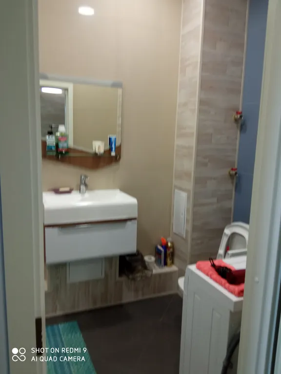 Современная новая квартира рядом с набережной реки Волга