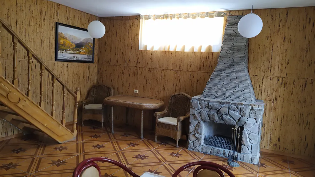 6-комнатный Дом