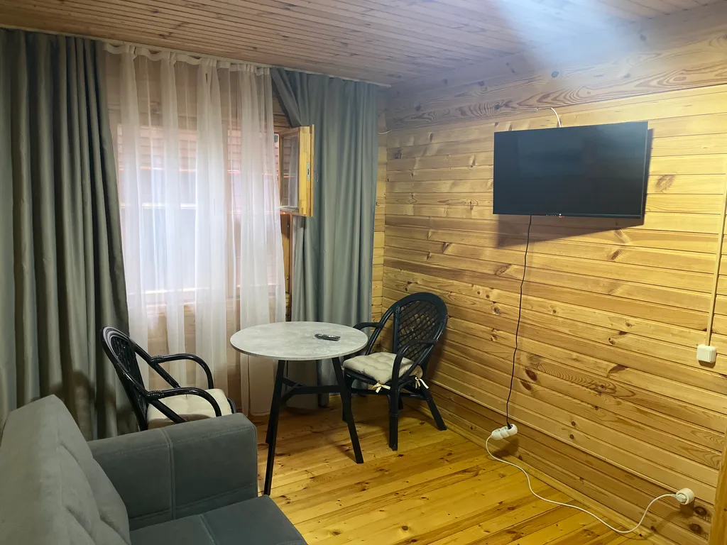 Экоотель"Зеленая роща"в Сукко