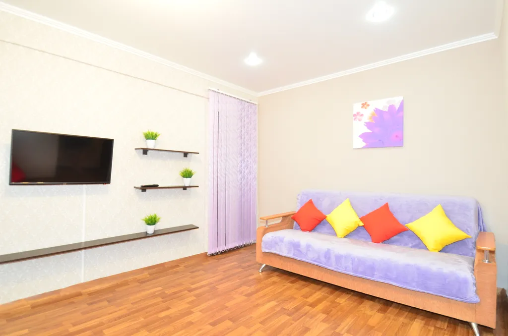 Квартира Уютные апартаменты рядом с набережной — Красноярск