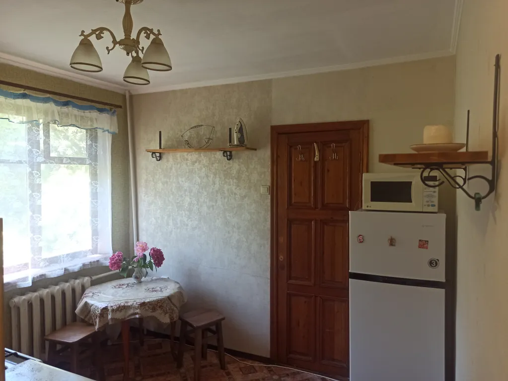 Сочи,недорогая 1ком. квартира,до пляжа Куба 10мин, кондиционер