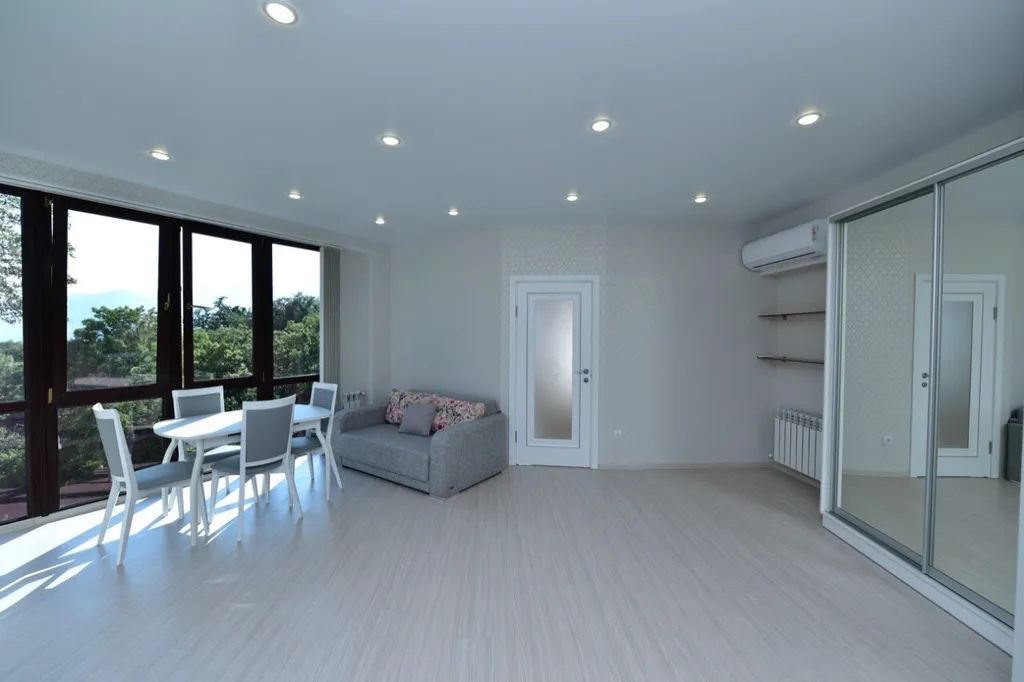 Квартира с бассейном на территории отеля