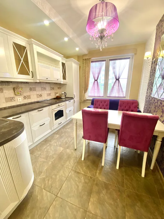 Уютная двухкомнатная квартира у метро Девяткино