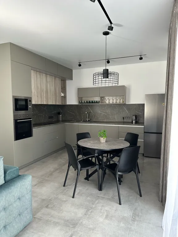 Дом с дизайнерским ремонтом