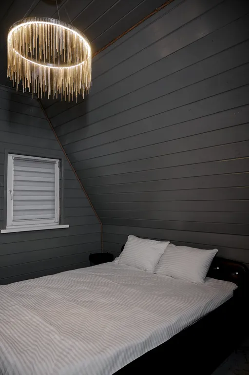 А-фрейм дом с теплым бассейном