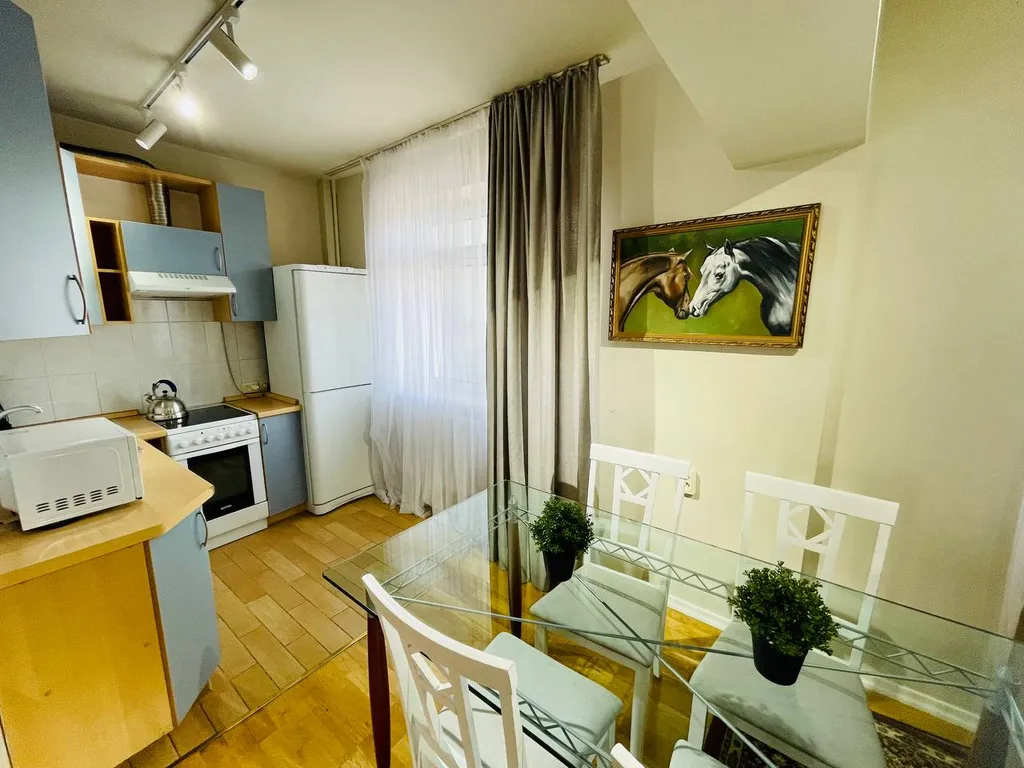 3-комнатная Самал-1