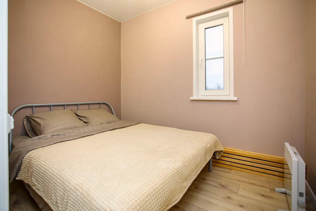 Дом на берегу реки