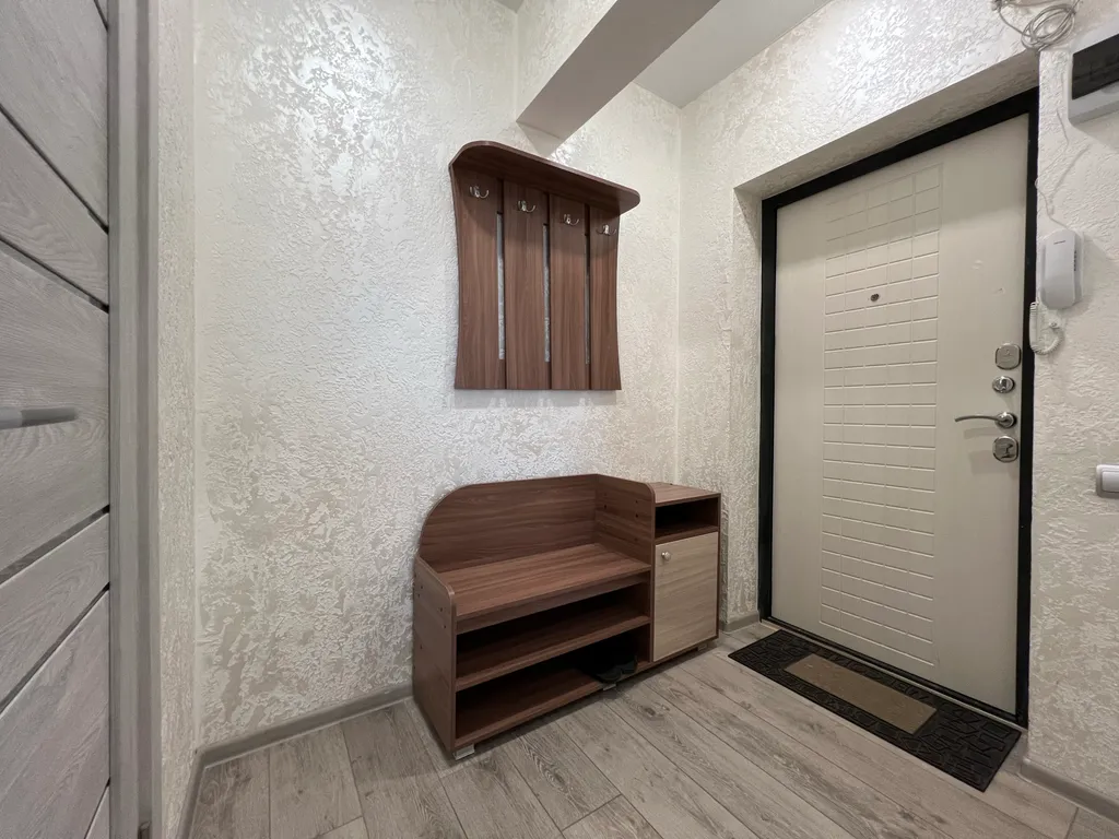 Студия в новом ЖК на площади Советов без оплаты за финальную уборку