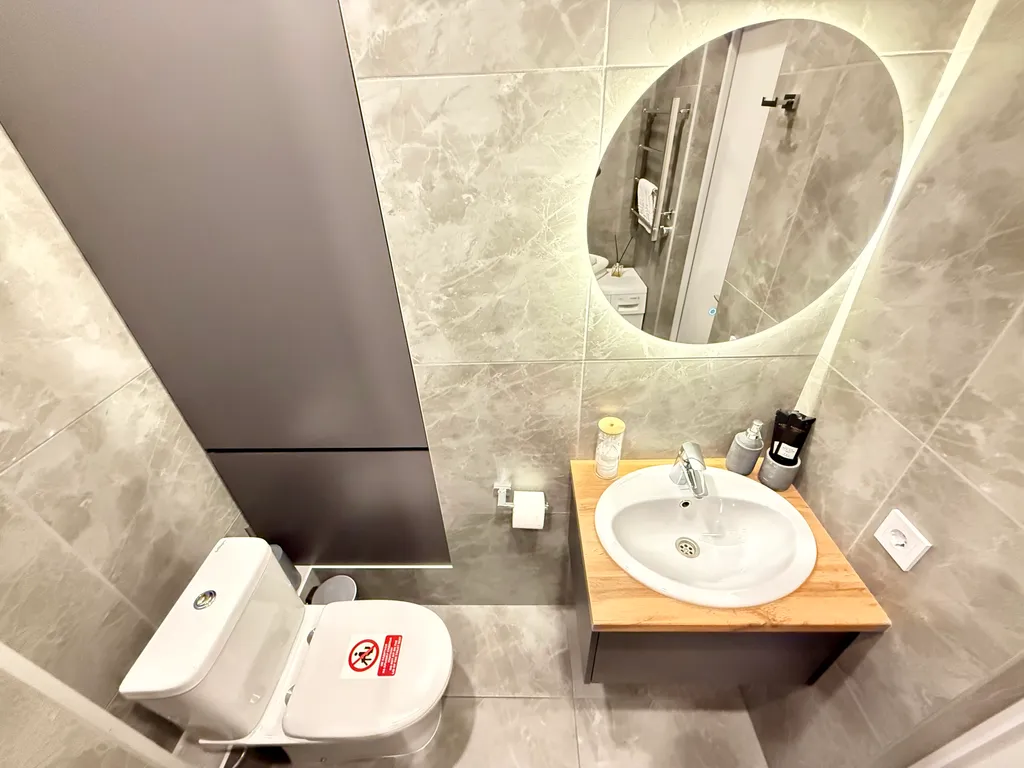 Авторская студия рядом с ТРК Горизонт