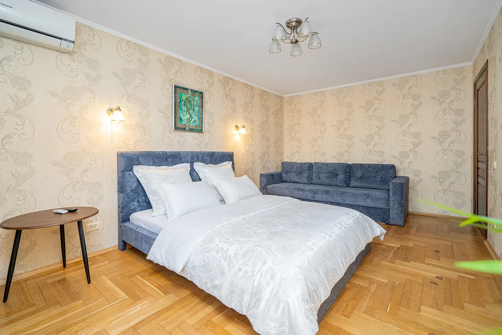 Трехкомнатная квартира с видом на реку Свислочь