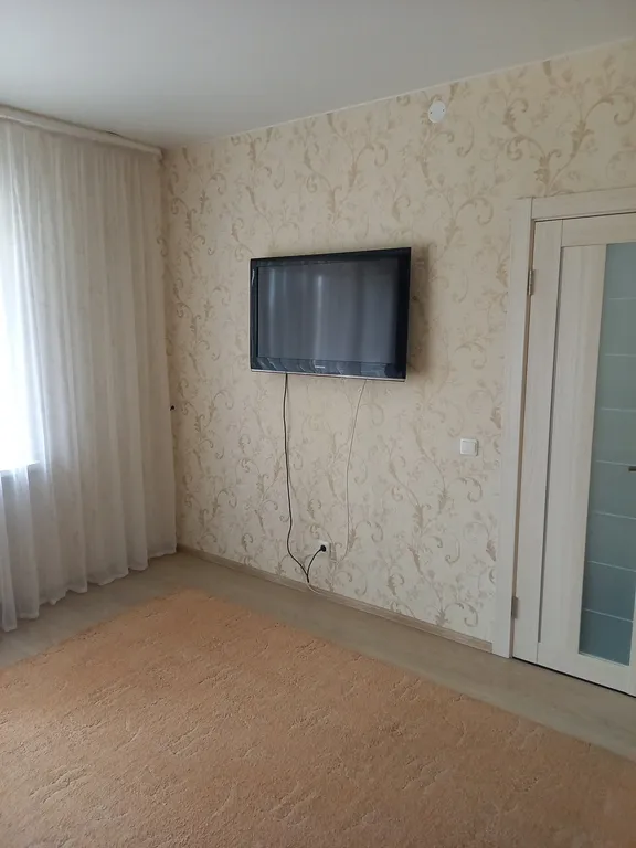 Квартира Тихая и уютная двухкомнатная квартира в спальном районе города — Великий Новгород