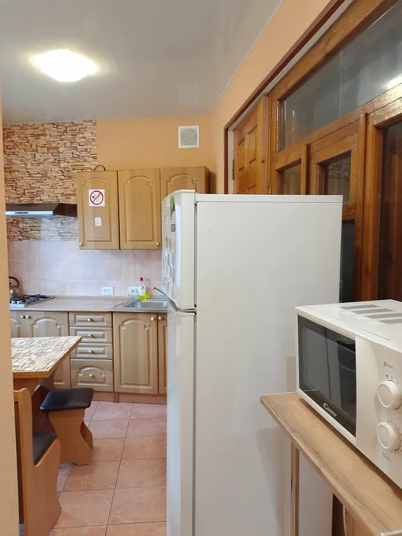 Двухкомнатная квартира в частном доме