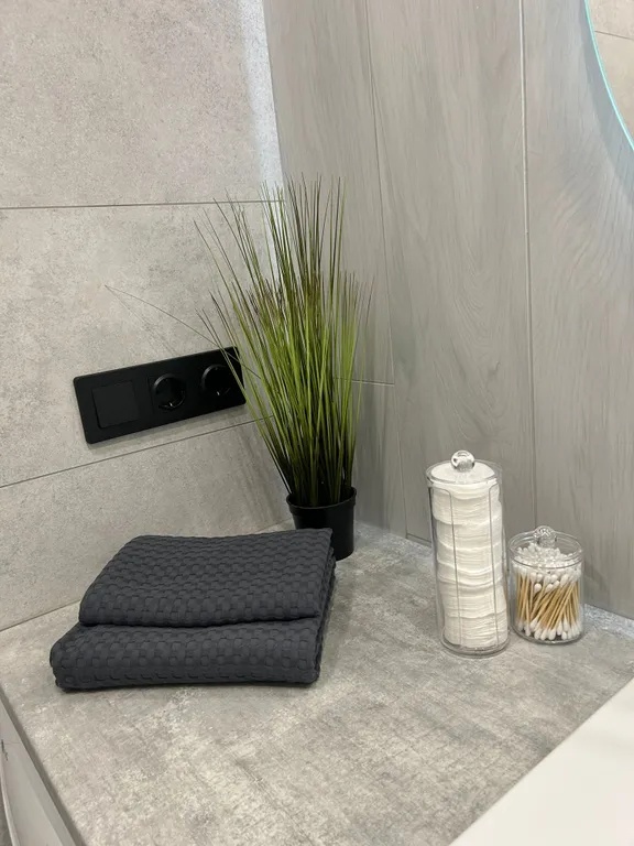 Уютная квартира с панорамными окнами