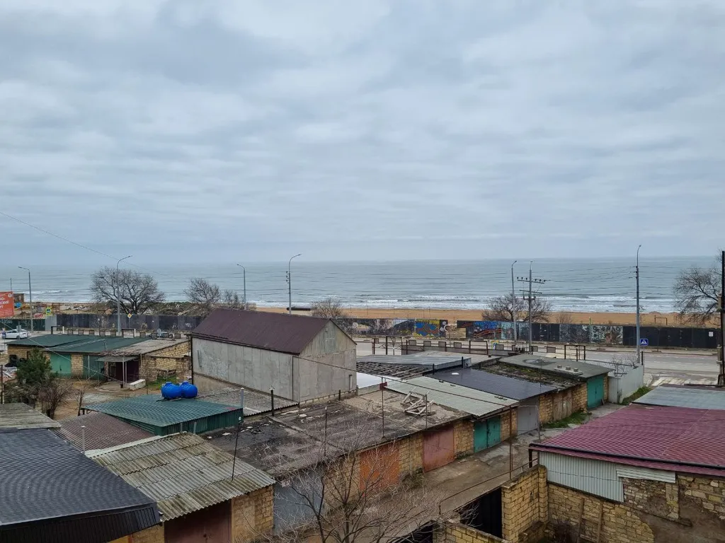 Квартира на набережной