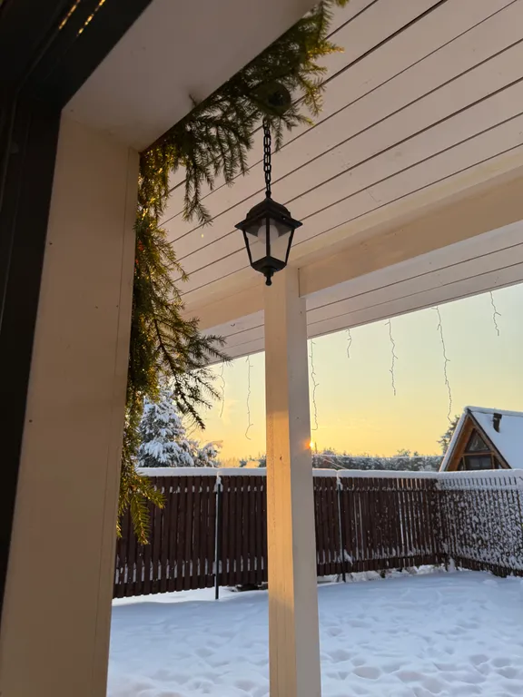 Уютный дом с живописным видом на лес