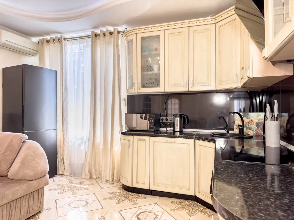 Золотой пляж