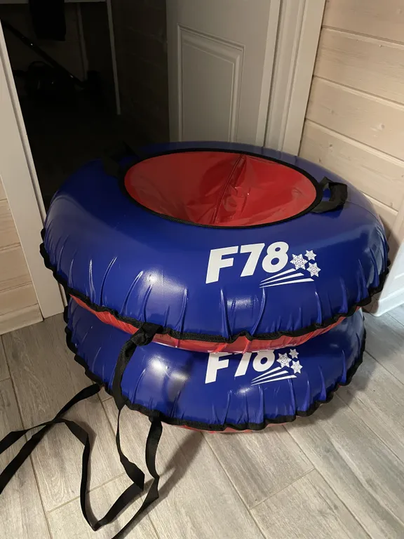 Коттедж Уютный просторный дом у лесного озера — Ларионово