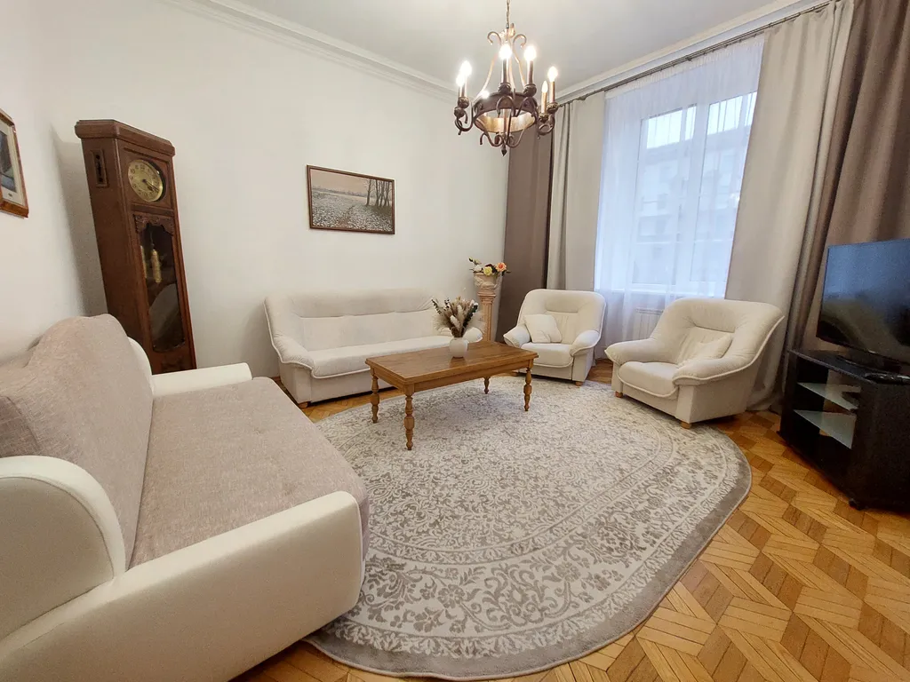 Атмосферная квартира в центре — аренда посуточно в Минск