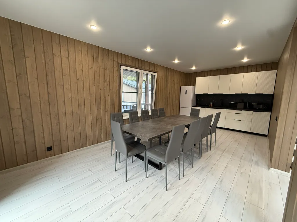 Двухэтажный дом