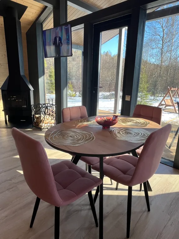 Дом у леса с баней и чаном