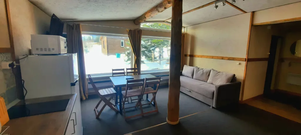 Коттедж Уютный дом Леvnaели — Шерегеш