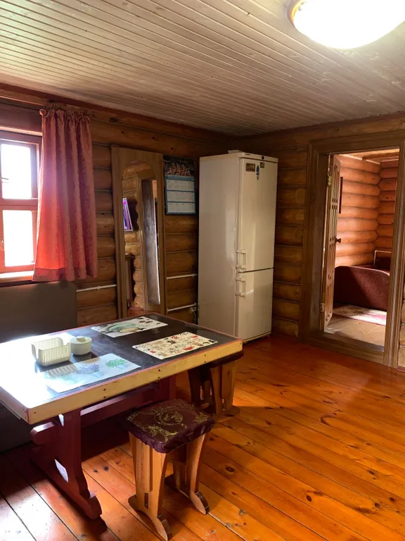 Домик у реки