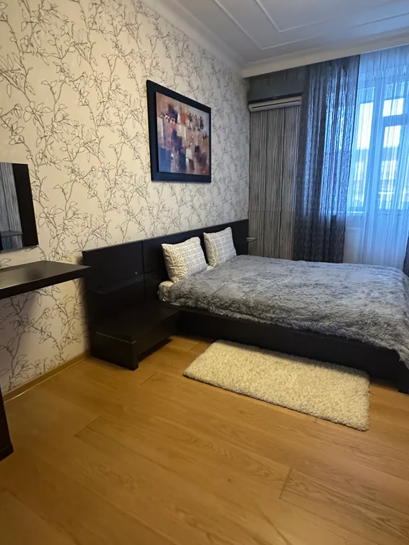 Шикарная квартира класса комфорт в самом центре! Горячая вода есть!