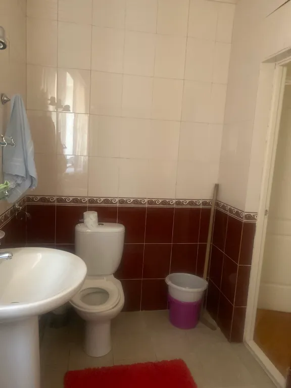 Отдельный большой дом в курортной зоне, с беседкой и мангалом.