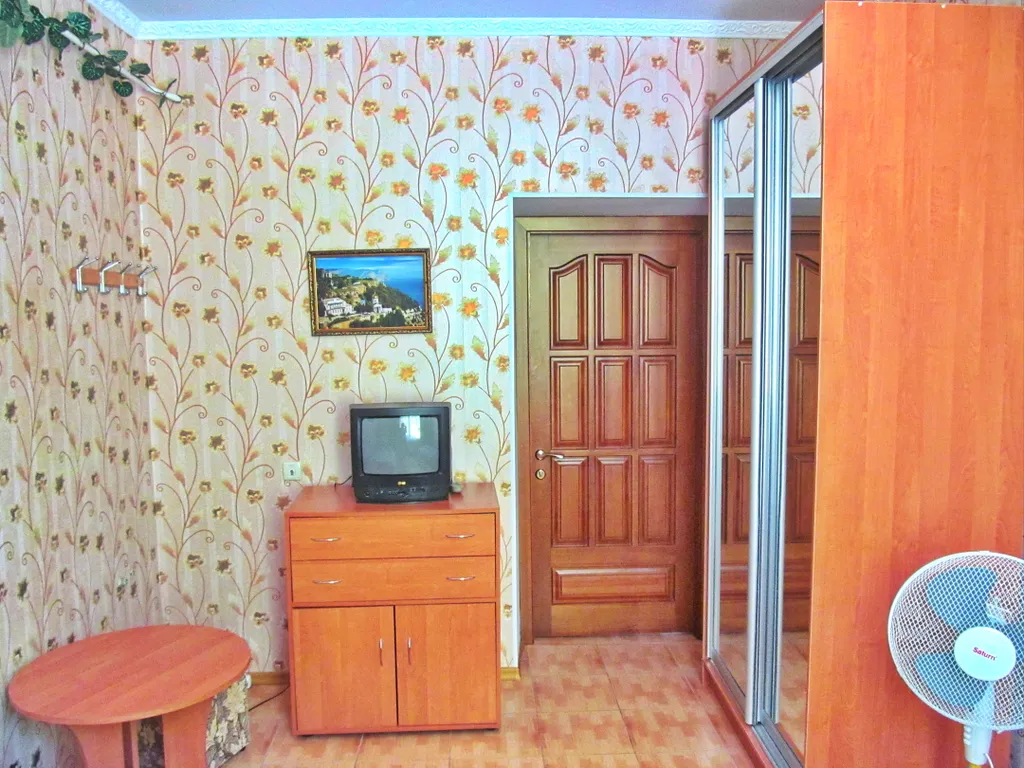 Коттедж 3-х комнатный дом в центре — Феодосия