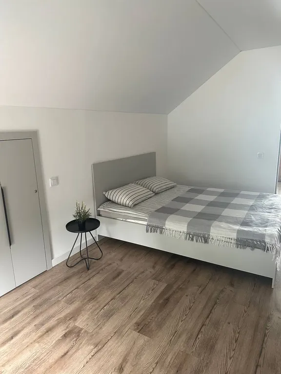 4-комнатный Дом