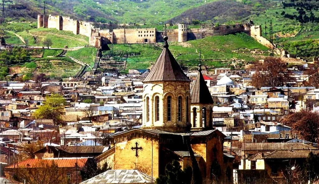 Коттедж Уютный дом в центре — Дербент