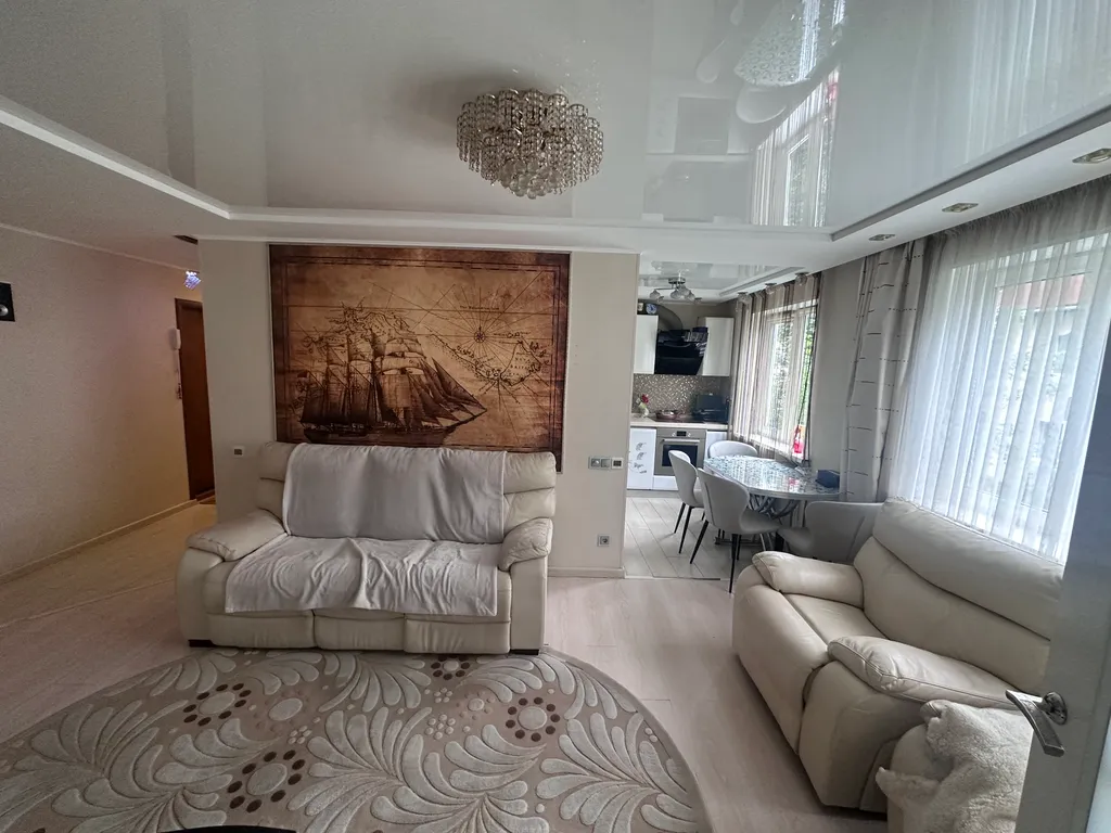 Уютная квартира с дизайнерским ремонтом в центральной части города — аренда посуточно в Владивосток