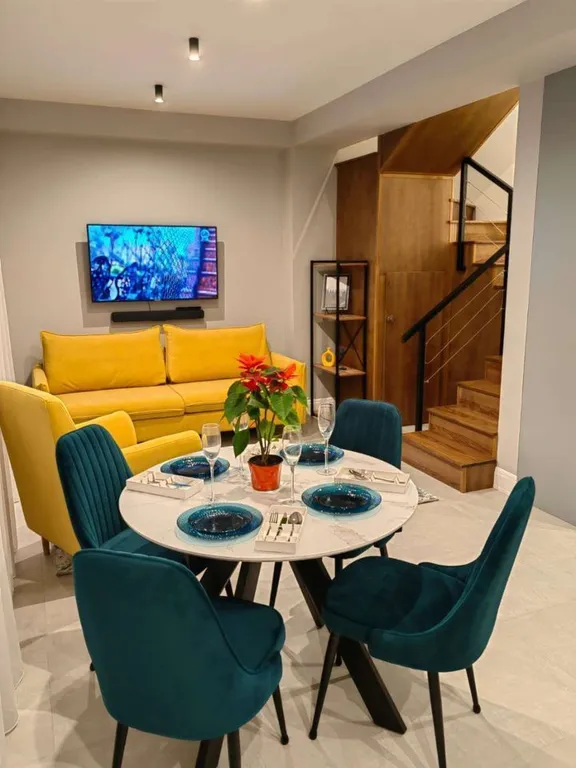 Уютные двухуровневые апартаменты