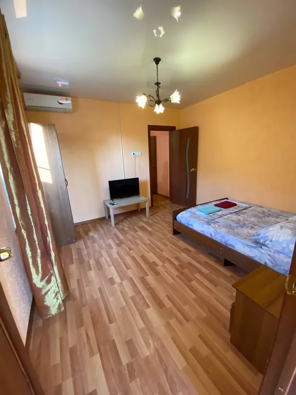 Квартира Двухкомнатный номер с кухней — аренда посуточно в Голубицкая