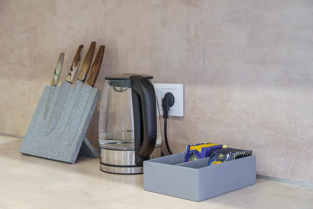 Современная квартира в центре, рядом с Новособорной площадью