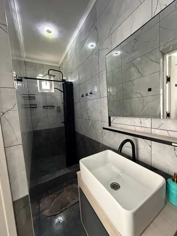 Просторная квартира рядом с морем