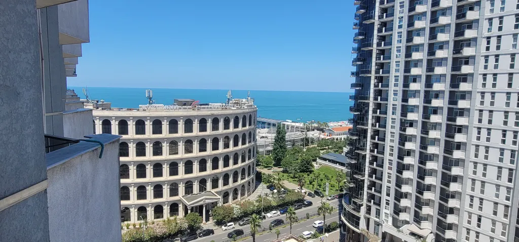 Sweet home on the sea