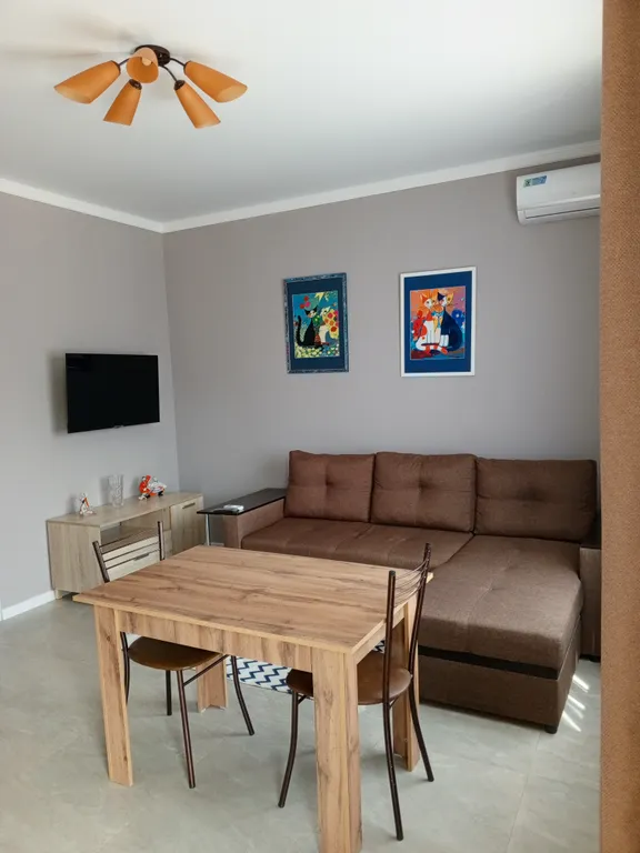 Квартира Апартаменты на Азовском море — аренда посуточно в Пересыпь