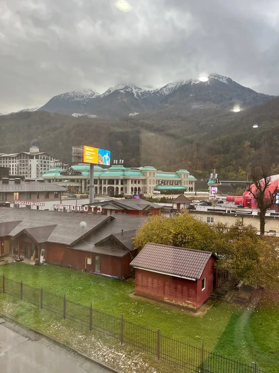 4-комнатная Квартира