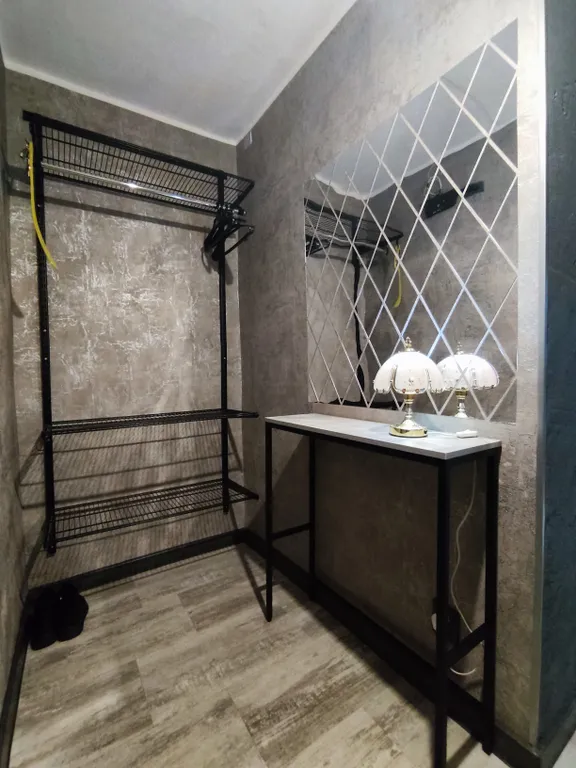 Однокомнатная квартира на полуострове Эгершельд рядом с Владивостокским Портом