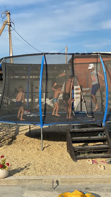 Дом с видом на море и мегагом