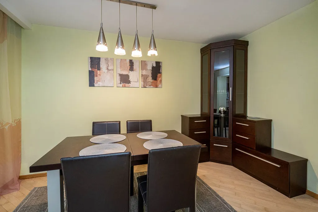 Трехкомнатные апартаменты  в центре